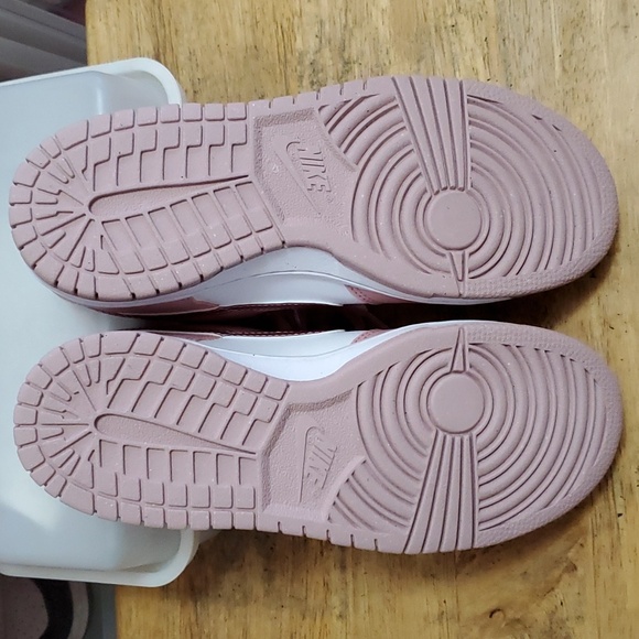 Nike Dunk Low - Picture 5 of 6